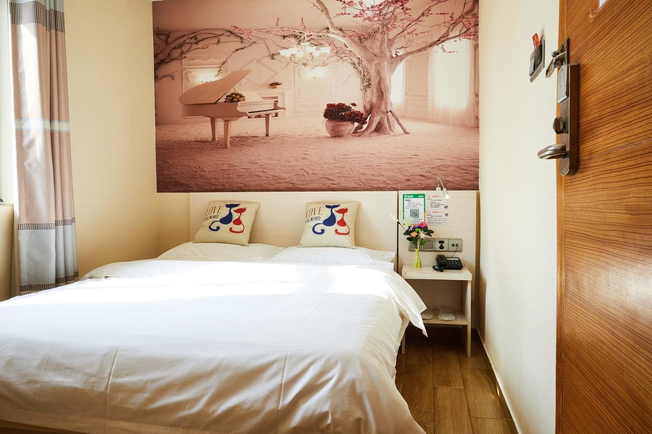 Starry Hotel Guangzhou Exterior photo